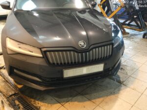 Extreme sand damage to vehicle